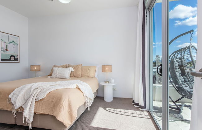 Mermaid Beach Luxury Penthouse - Photo 11