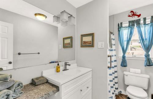 Spacious Oceanfront Home Stunning Sunset Views - Foto 23