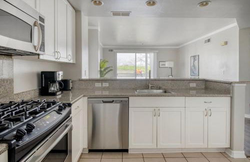 Santa Clara 2br w gym pool nr open-air mall SFO-1563 - Photo 8