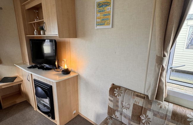 3 Bed Caravan - Sleeps 8 - Pet Friendly, Parking - Foto 3