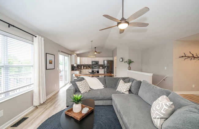 Poolside Paradise Near the Ark - Foto 29