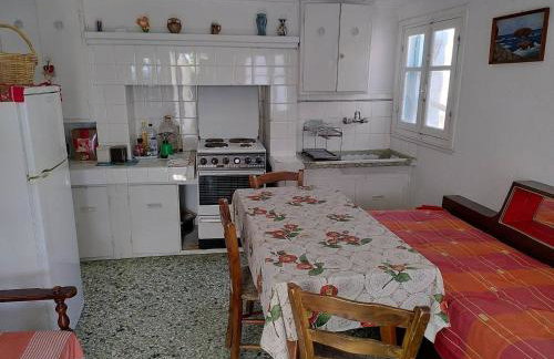 Ikaria - Evdilos village , Katsirifos - Photo 12