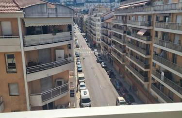 Superbe Appartement Luxueux Spacieux 50 m2 Port Nice - Photo 45