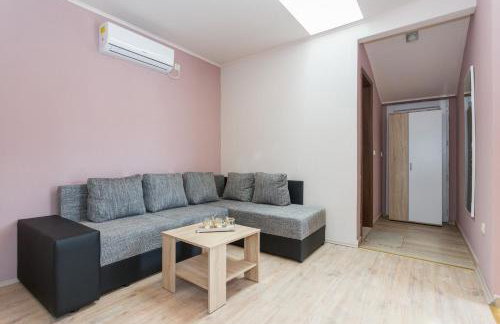 Apartment Robi - Photo 14