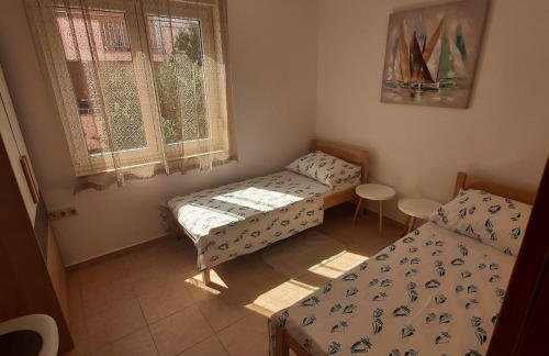 Apartman with sea view KAVALA- Pašman, Kraj - Photo 25