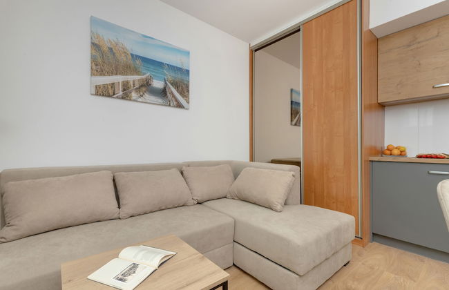 Apartment With Balcony Sea by Renters - Foto 8