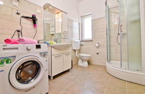 Apartments Mica - Photo 24