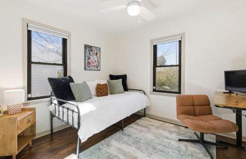 Tulsa Suite Spot-King Bed Near Expo, TU, Dtwn - Photo 13