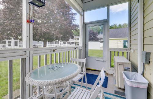 2 Mi to Drakes Island Beach Condo with Porch! - Foto 3