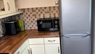 Cozy & Self Contained Garden Bungalow - Foto 5