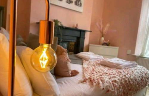 The Regal - Photo 30