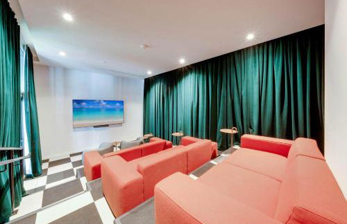 Downtown Drift-Luxury Amenities Sauna & Pool - Foto 34