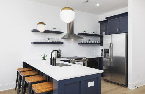 Tranquil Haven Close to Broadway with Free Parking - Foto 15