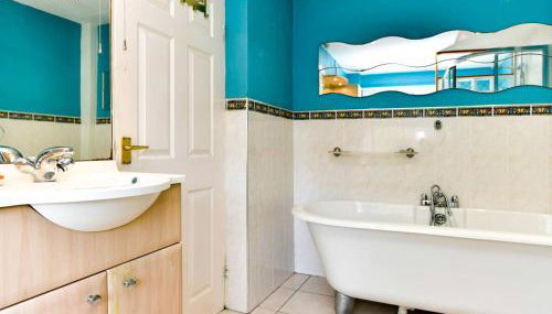 Castell Coch Retreat 4BR House with Garden & Park - Foto 4, towels, Shower