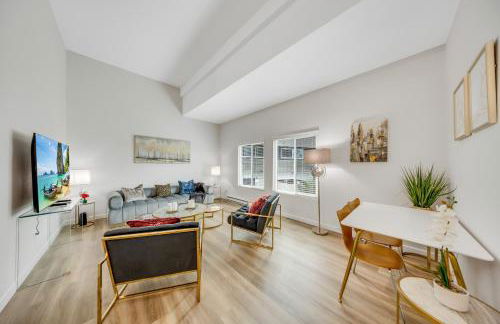 Oneluxstay 3BR Home Near the Beach - Foto 11