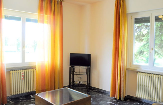 Near the Harbour and Sandbeach of Pacengo di Lazise - Foto 11