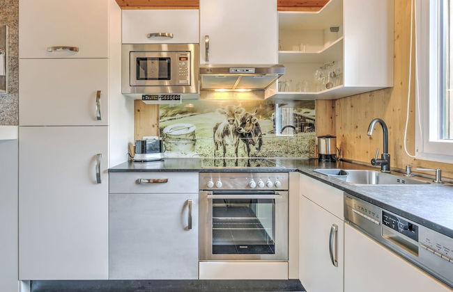 Cozy Chalet in Hohentauern near Forest - Foto 12