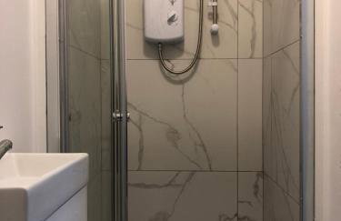 Studio in Bolton town, Short stay studio 3, - Foto 3