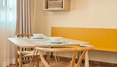 Apartamentos Las Ciencias Studio T - Foto 5, wardrobe