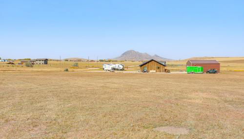 Balcony and Views Sturgis Twin Peaks Cabin - Foto 3