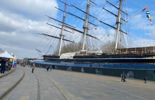 River view spacious apartment - Foto 18