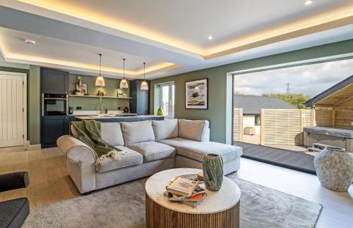 The Farmhouse - Photo 9