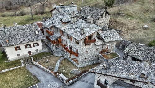 Bilocale pietra e legno immerso nella natura - Foto 2