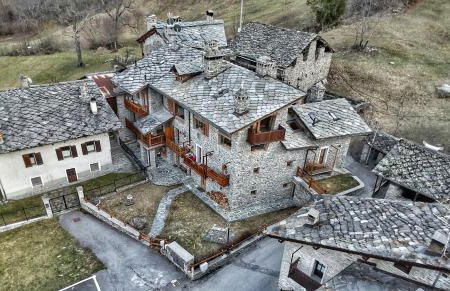 Bilocale pietra e legno immerso nella natura - Foto 2