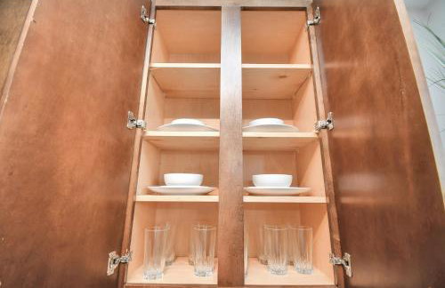 Skyline King Beds Retreat 2BR 2BA Near NRG Medical Center Galleria Mall - Foto 34