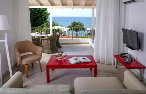 Apartment in Elia Beach with a shared pool - Photo 9