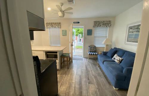 Beachfront Venice Casa de Villa - Photo 15