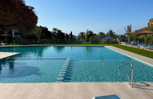 Modern apartment sea view with private jacuzzi - Photo 45