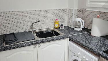 Tettenhall Cosy Apartment - Sleeps 4 - Foto 2