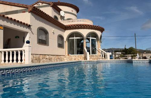 Amarella Costa Dorada - Villa mediterránea con piscina ideal para grupos y familias - Foto 20