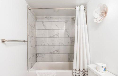 Jada buildingNewly remodeled, Pool - Foto 15