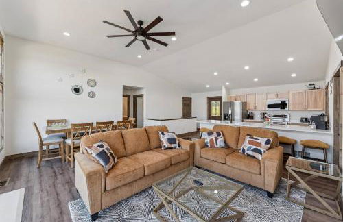 New Listing Lakeside Beach Sleeps 15+ Pet friendly - Foto 21