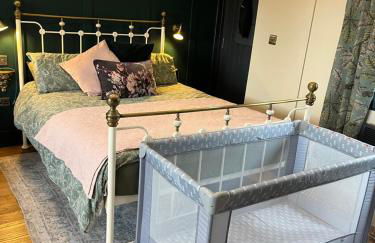 Dinmont Cottage - Photo 5