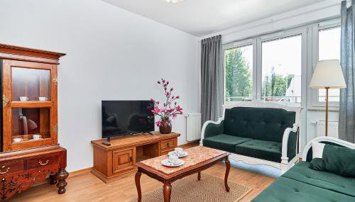 Vintage Apartment in New Estate with PARKING - Krzyki Wrocław by Noclegi Renters - Foto 2