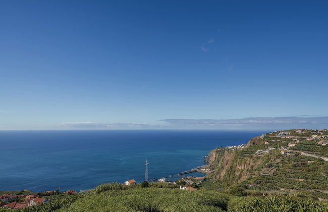 With Pool and Superb sea View - Villa Candelária - Foto 46