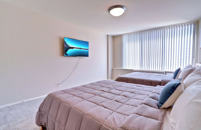 Bright Comfort in DC Apts - Foto 35