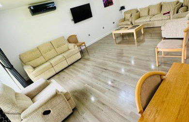 5-Bedroom Cottage, New Waltham, Grimsby - Foto 15