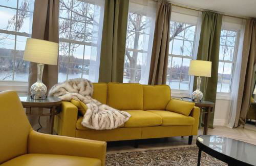 Waterfront Villa with Gameroom and Theater room - Foto 40