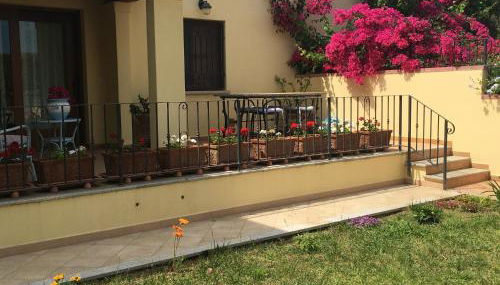 Villetta DESSANAI - Foto 1, Garden view