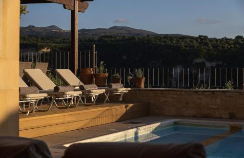 Ilys Home, a Country-chic Retreat with Pool & BBQ, By ThinkVilla - Photo 28