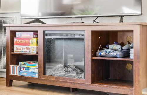 Modern Red Lodge Cabin - Walk to Broadway Ave - Foto 13