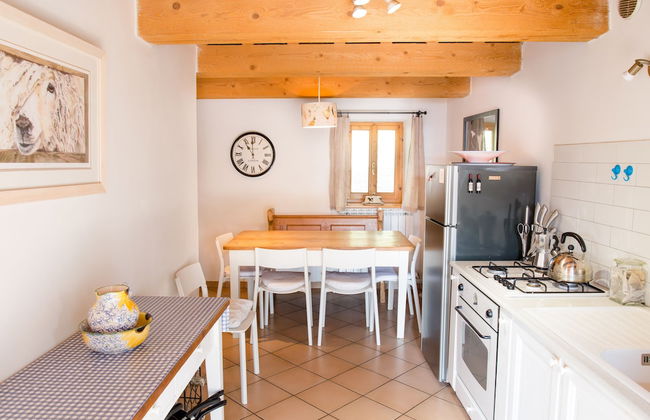 Home set in Olive Grove With Stunning Views - Foto 20