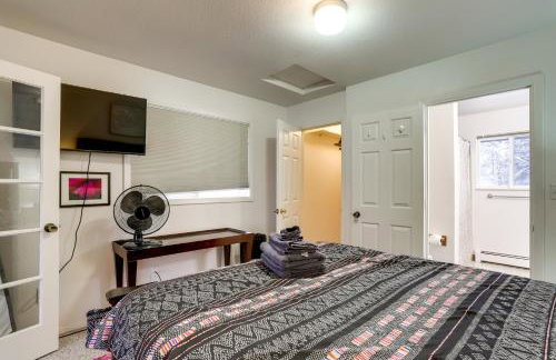 Waterfront Apt, Walk to Town and Coastal Trail! - Foto 16