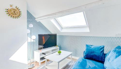 Escale pro & détente à 3 min de la gare - Parking - WIFI - PS4 - Foto 3