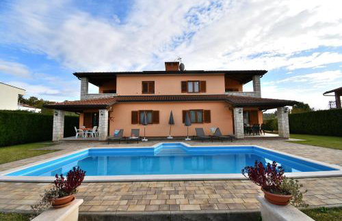 Apartment Nina - Foto 1