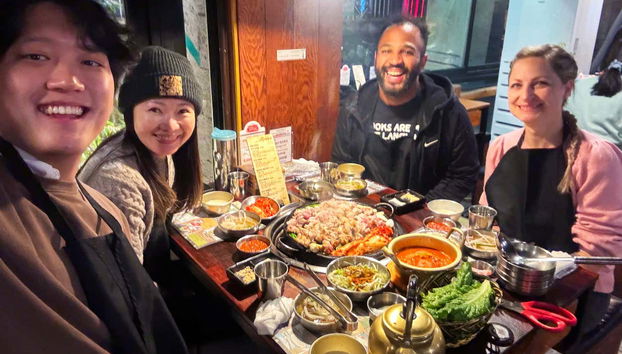 Você poderá saborear a comida coreana